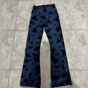 PINK Victoria’s Secret Tie Dye Bell Flare Leggings